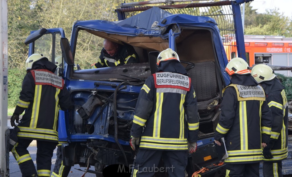 VU PKlemm LKW Tanksaeule A 59 Rich Koenigswinter TRA Schloss Roettgen P083.JPG - Miklos Laubert